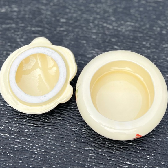 Vintage TAKAHASHI Porcelain Sleeping Dog Butterfly Trinket Dish Japan - Picture 6 of 8